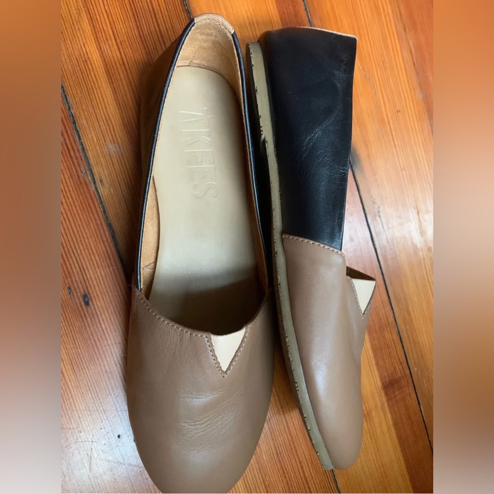Tkees women's shoe size 6